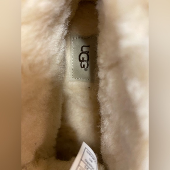 Neumel Uggs (Chestnut) - Picture 11 of 13